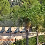 L' Arcobaleno Aparthotel Ricadi