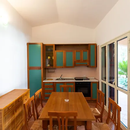 Apartmanhotel L' Arcobaleno