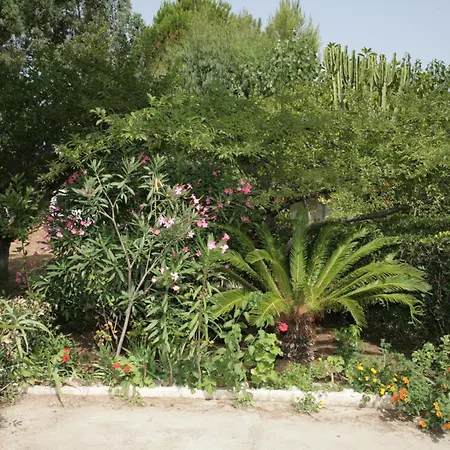 Apartmanhotel L' Arcobaleno Ricadi