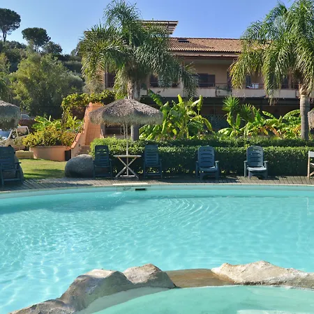 Aparthotel L' Arcobaleno