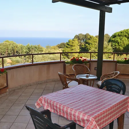 L' Arcobaleno Lägenhetshotell