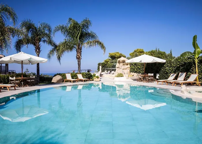 L' Arcobaleno Aparthotel 3*