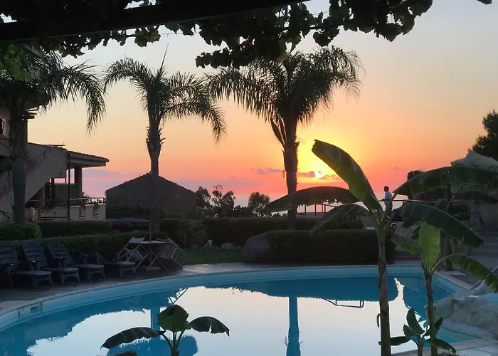 L' Arcobaleno Aparthotel 3*