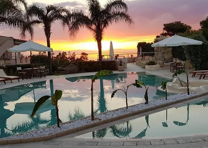 L' Arcobaleno Aparthotel 3*