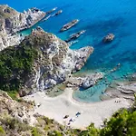 L' Arcobaleno Apart-hotel 3*