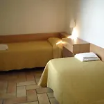 L' Arcobaleno Apart-hotel