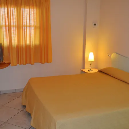 L' Arcobaleno Aparthotel Ricadi