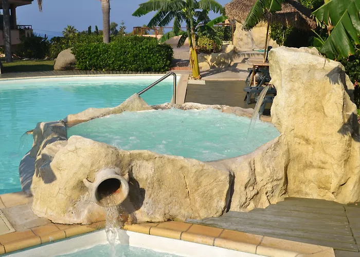 L' Arcobaleno Aparthotel 3*